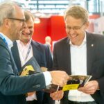 Ministerpräsident Daniel Günther besucht Husum Wind: „Messe für die Energiewende“